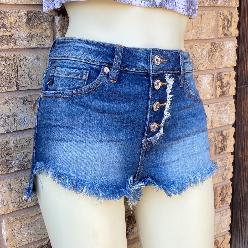 Kancan Estilo button‎ fly frayed hem shorts sz S high rise KC8576d